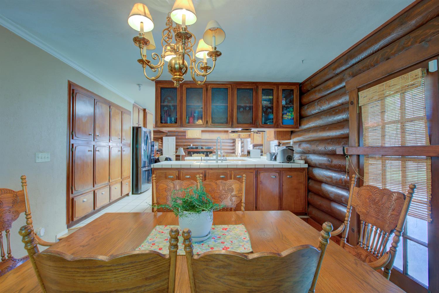 15686 Cozzi Ave, Dos Palos, CA 93620