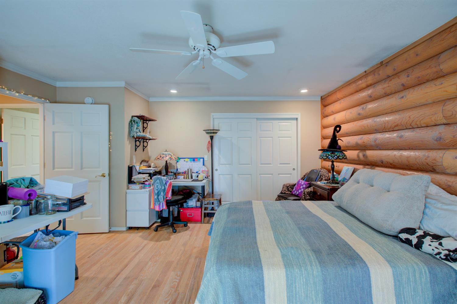 15686 Cozzi Ave, Dos Palos, CA 93620