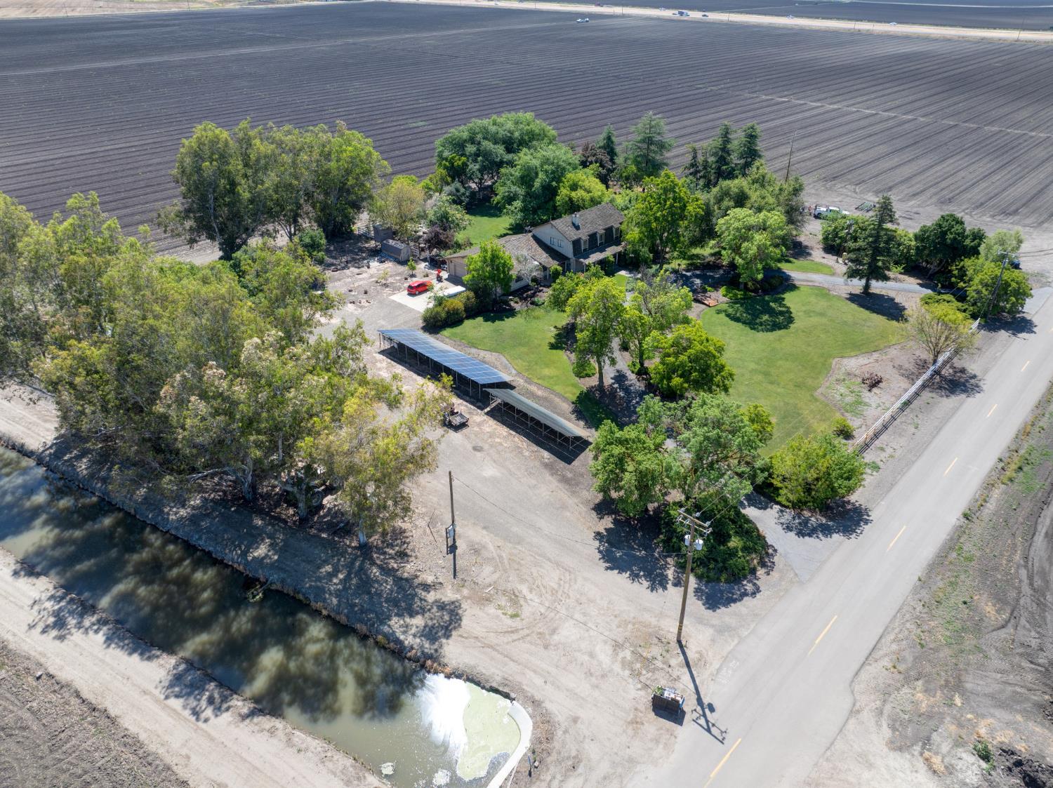 15686 Cozzi Ave, Dos Palos, CA 93620