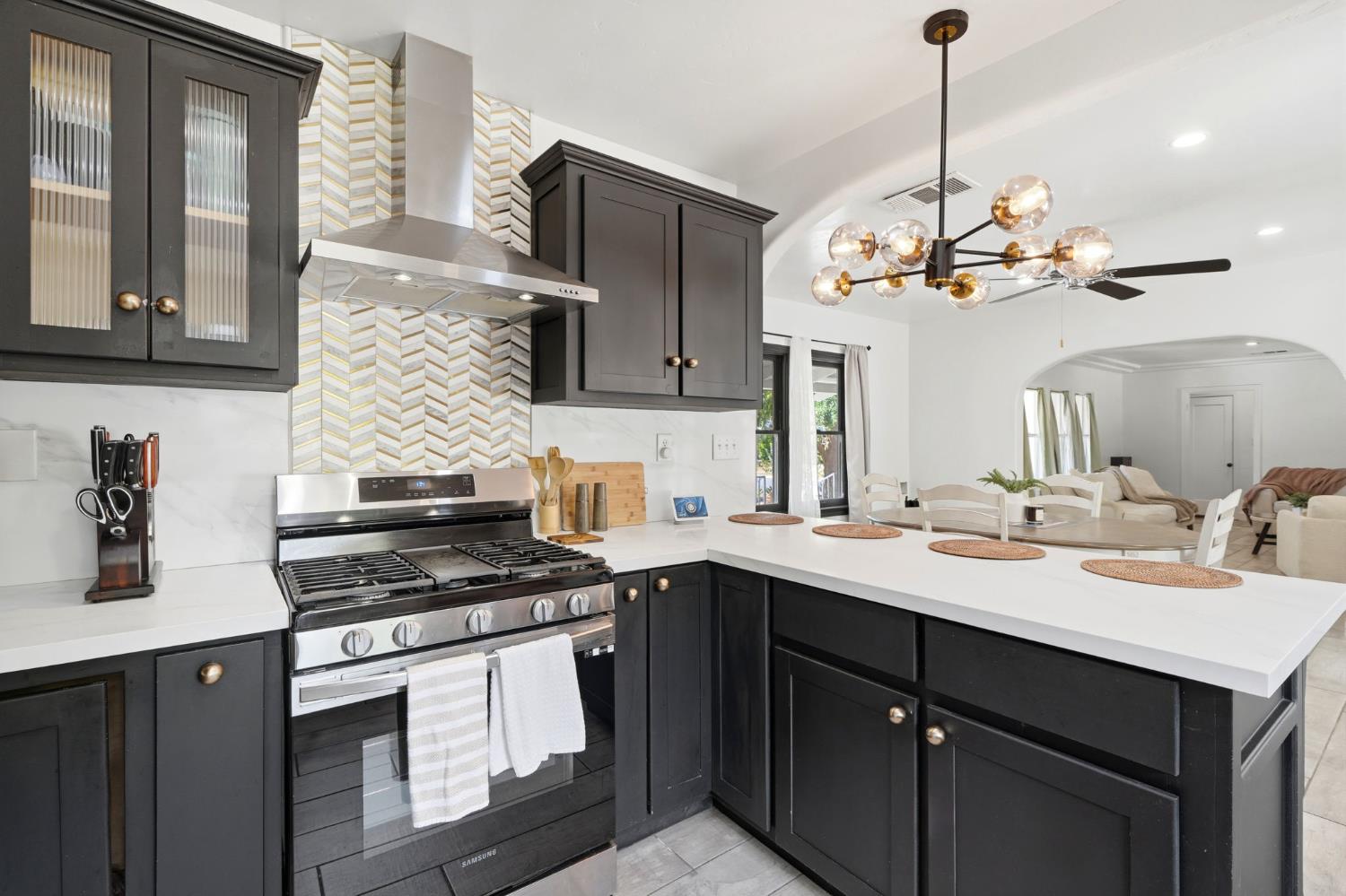 2142 N Wilson Ave, Fresno, CA 93704