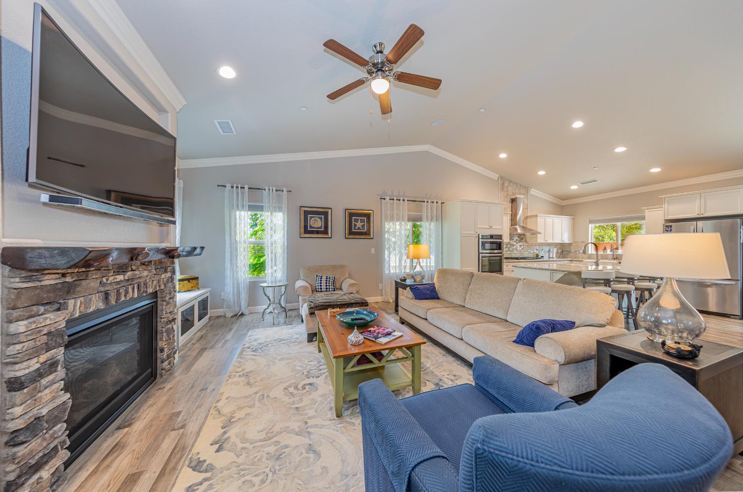 48441 9130 Woodbend Ct, Oakhurst, CA 93644