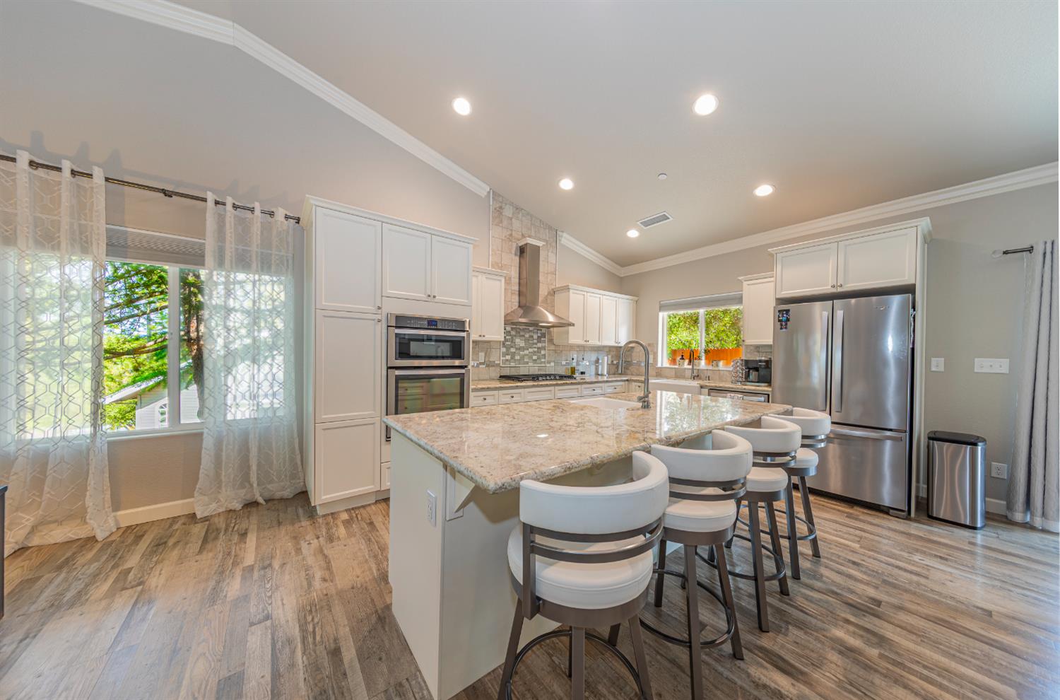 48441 9130 Woodbend Ct, Oakhurst, CA 93644