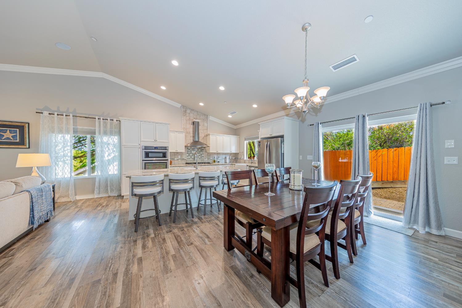 48441 9130 Woodbend Ct, Oakhurst, CA 93644