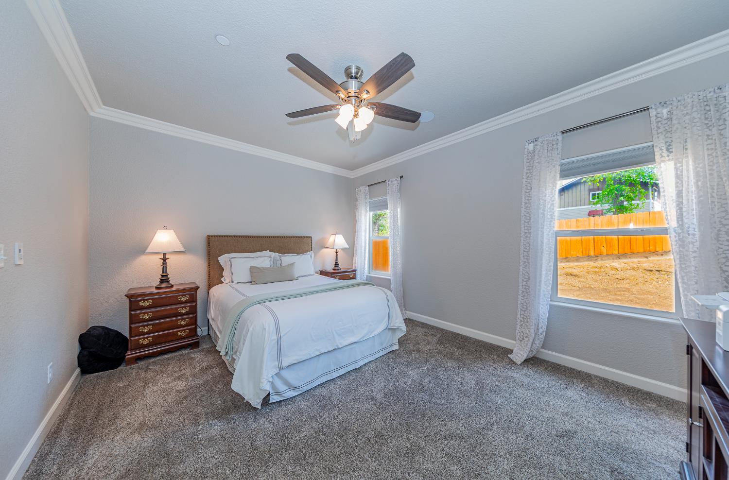 48441 9130 Woodbend Ct, Oakhurst, CA 93644