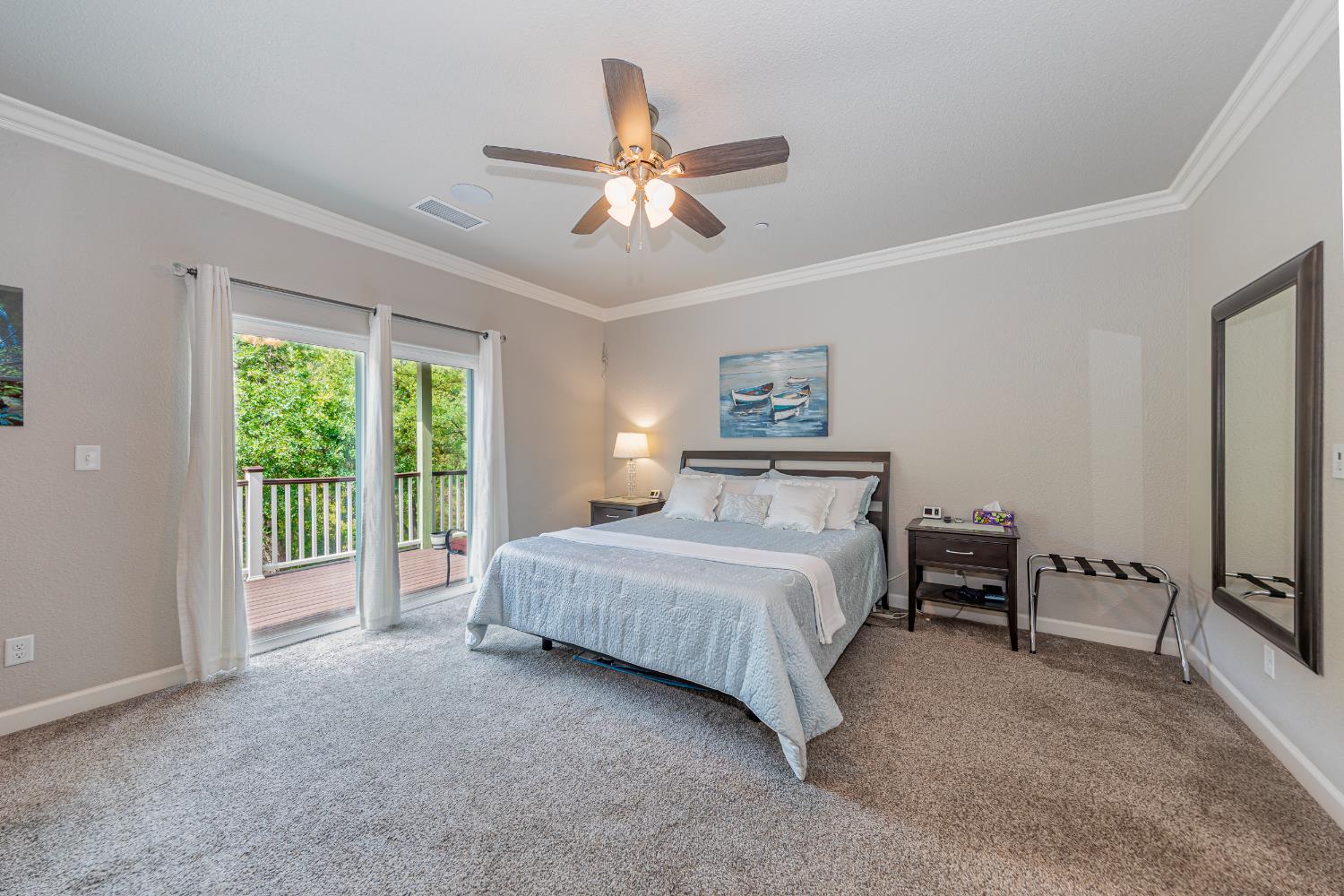 48441 9130 Woodbend Ct, Oakhurst, CA 93644