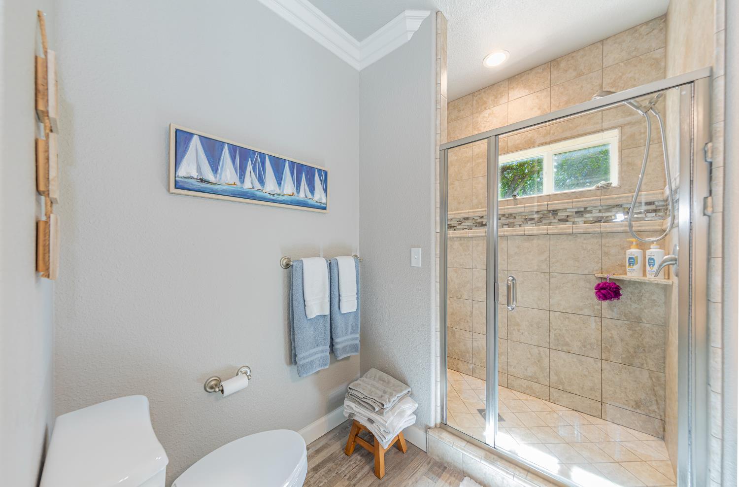 48441 9130 Woodbend Ct, Oakhurst, CA 93644