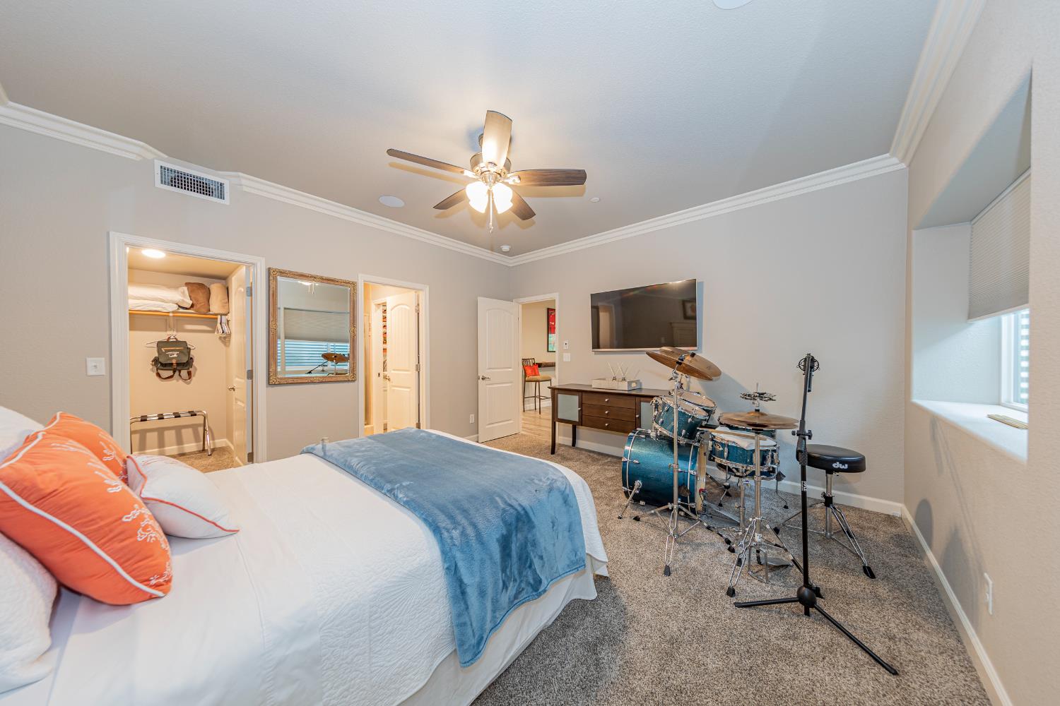 48441 9130 Woodbend Ct, Oakhurst, CA 93644