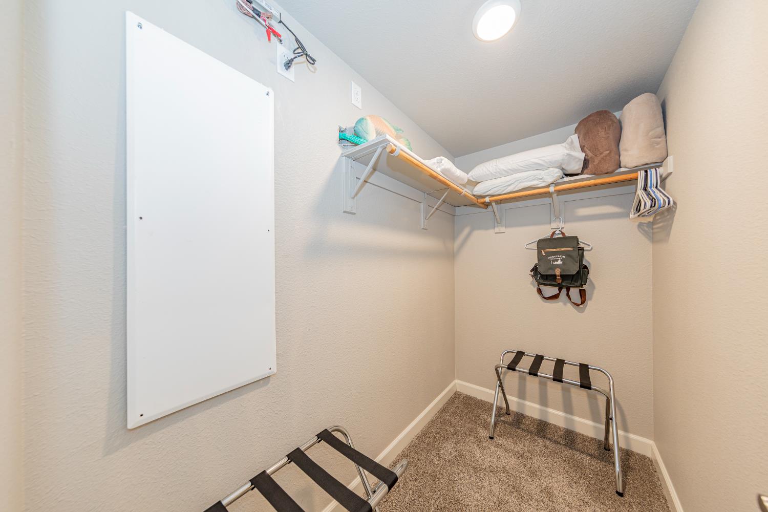 48441 9130 Woodbend Ct, Oakhurst, CA 93644