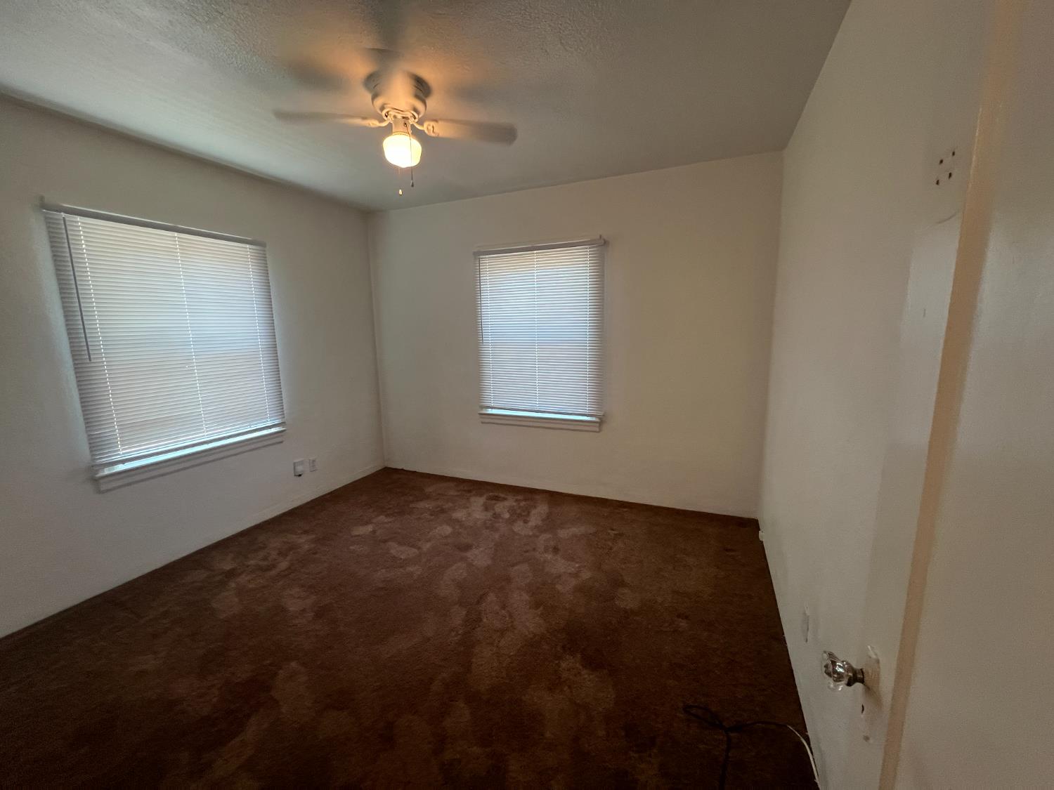 3244 E Pine Ave, Fresno, CA 93703