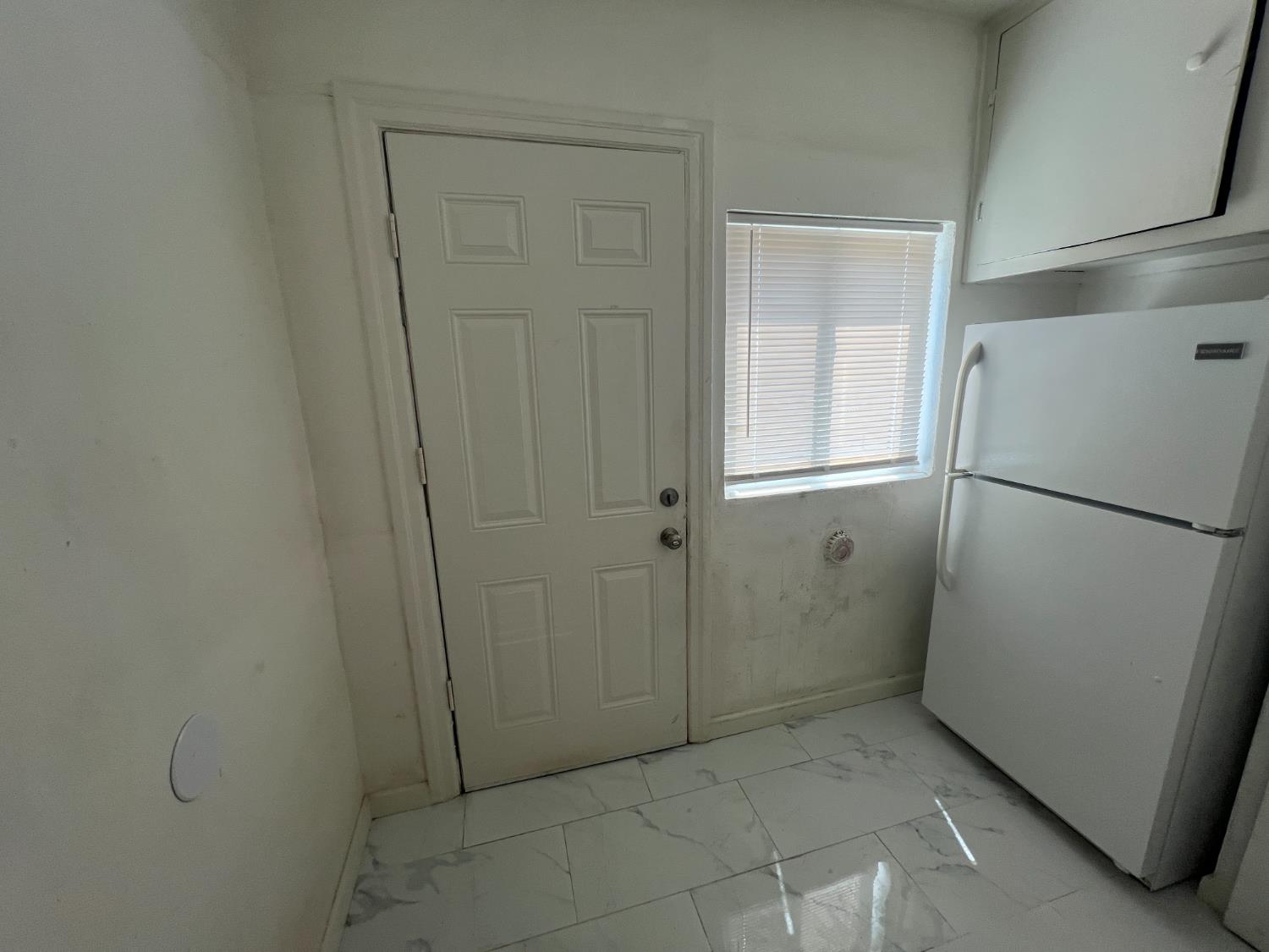 3244 E Pine Ave, Fresno, CA 93703