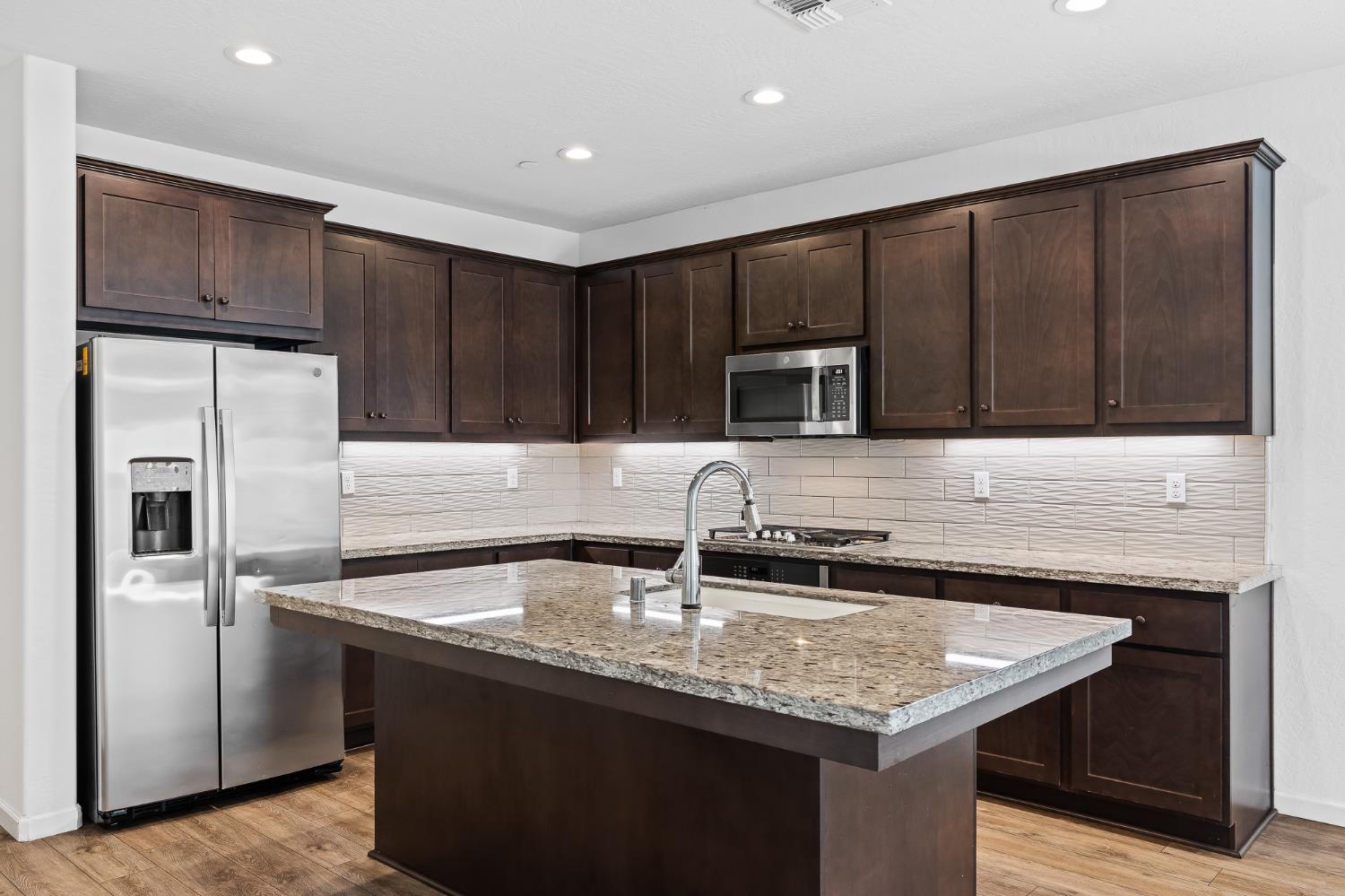 6229 E Vassar Ave, Fresno, CA 93727