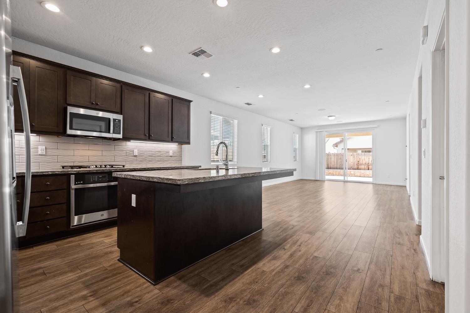 6229 E Vassar Ave, Fresno, CA 93727