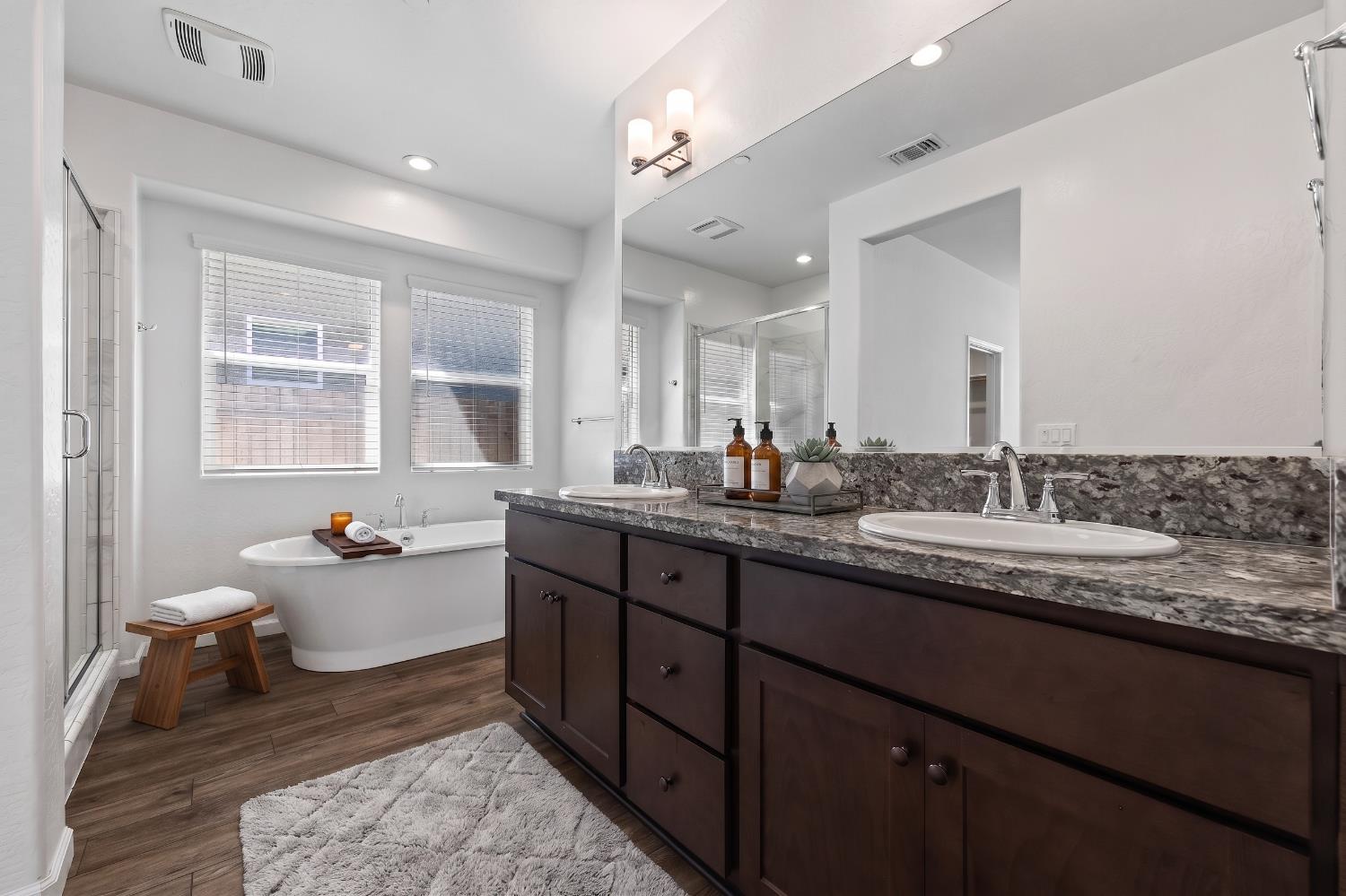 6229 E Vassar Ave, Fresno, CA 93727