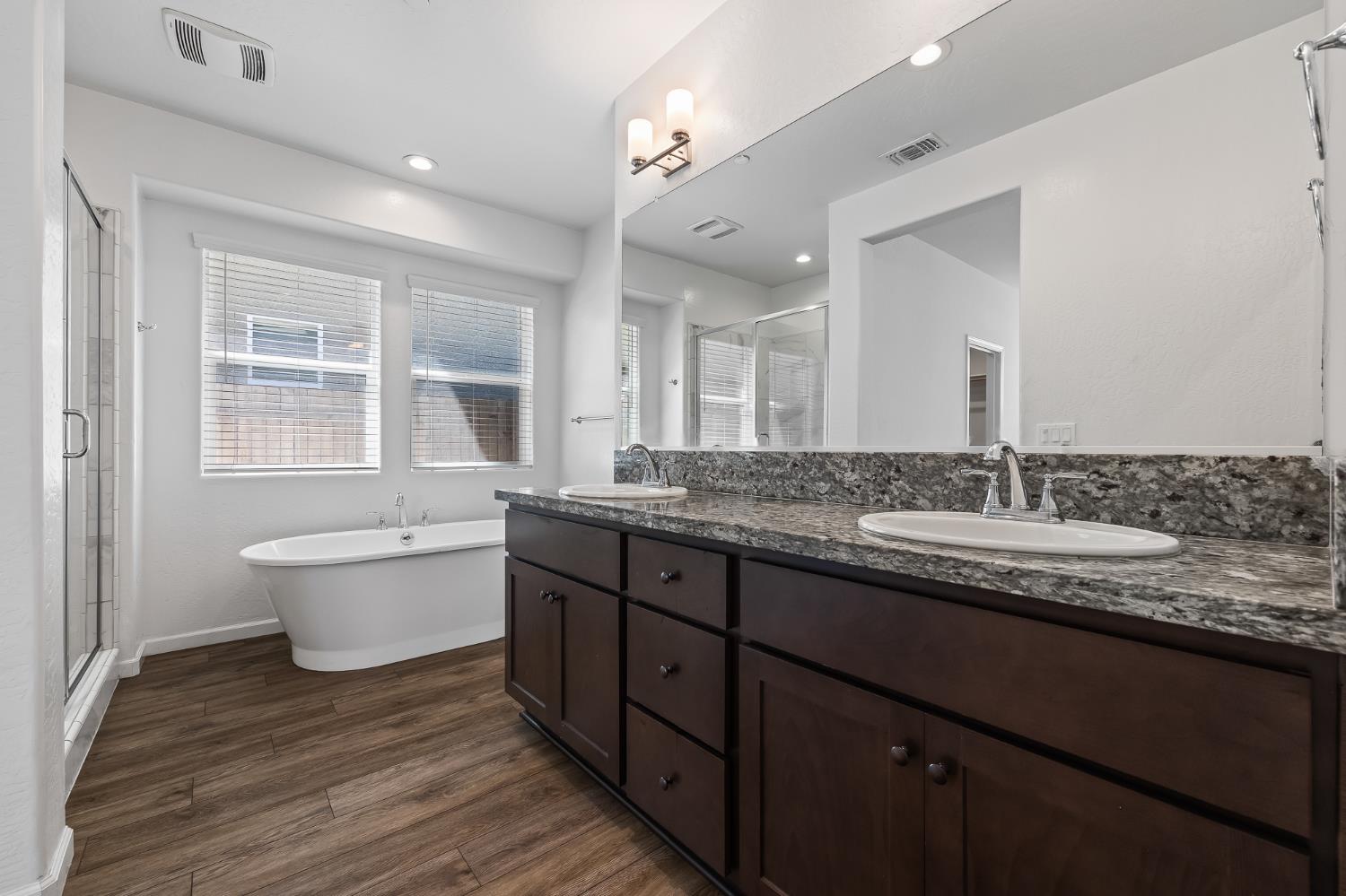 6229 E Vassar Ave, Fresno, CA 93727