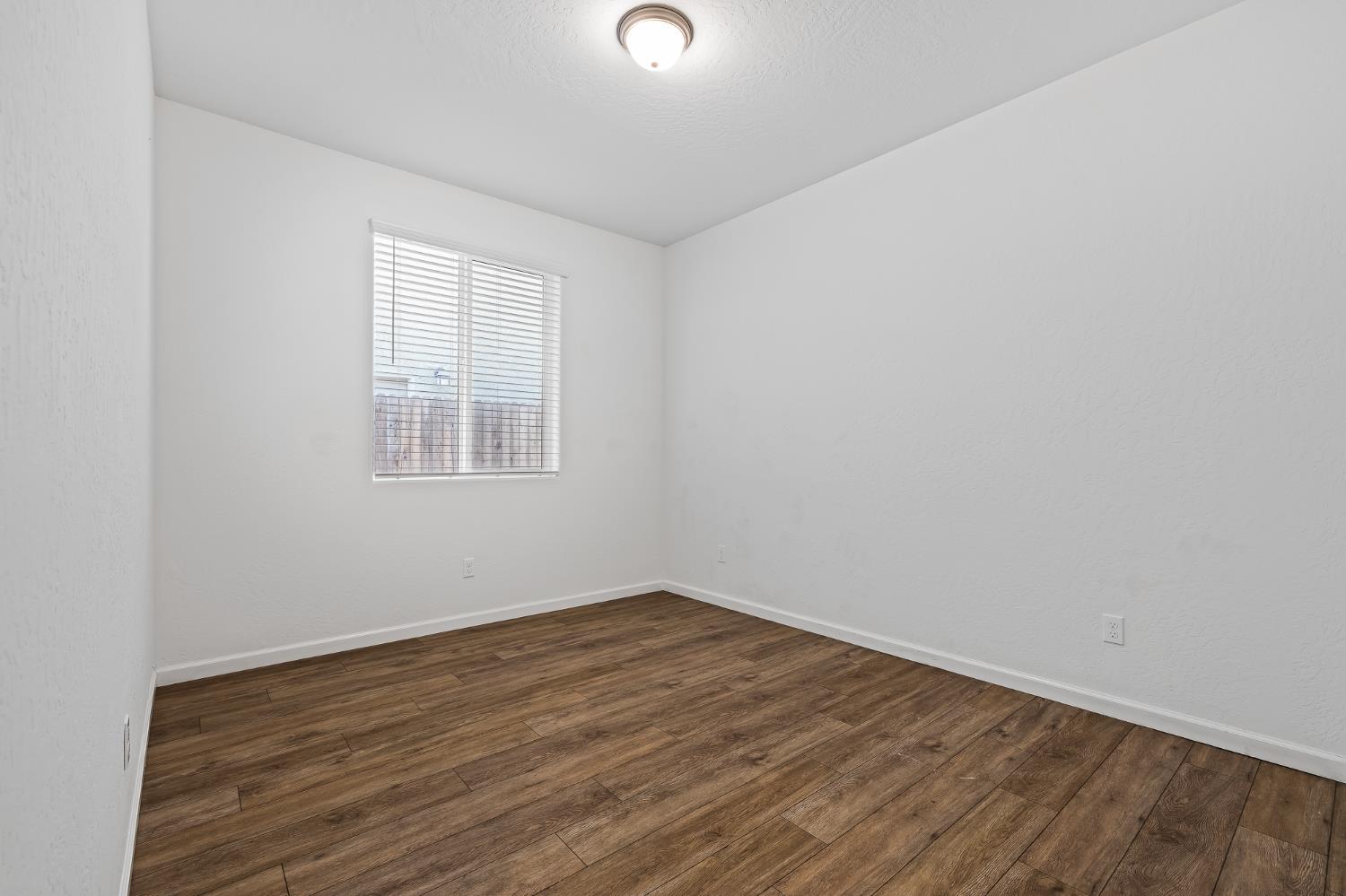 6229 E Vassar Ave, Fresno, CA 93727