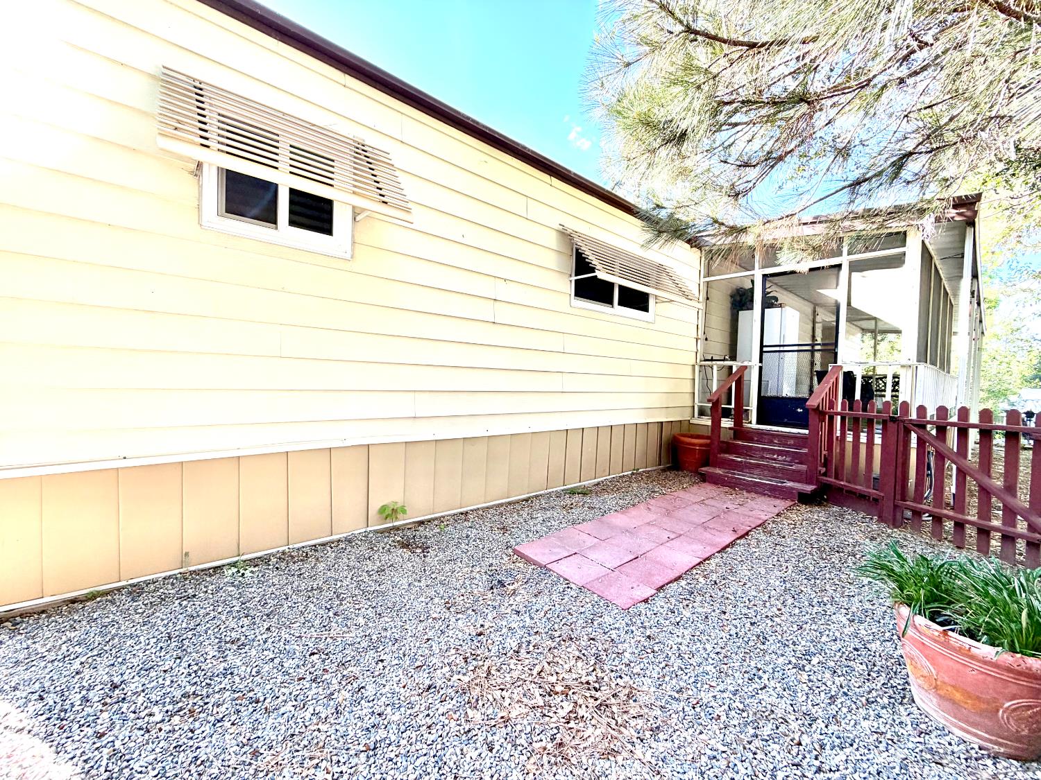 39678 Road 425B #35, Oakhurst, CA 93644