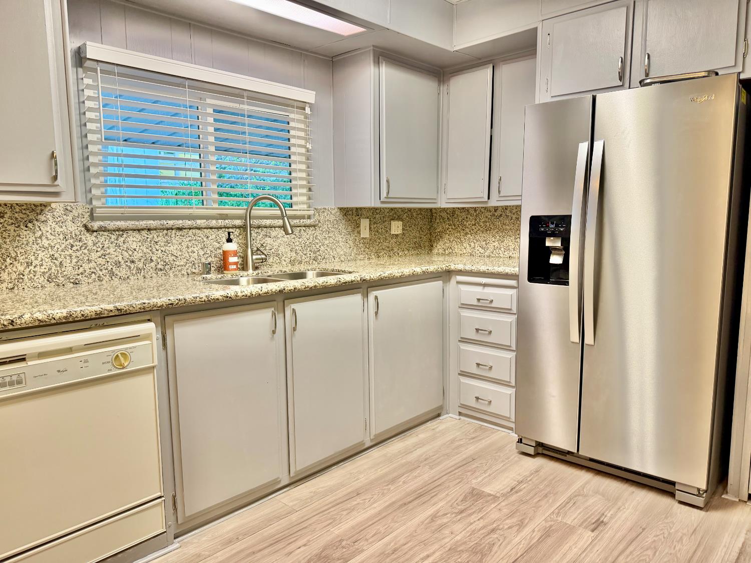 39678 Road 425B #35, Oakhurst, CA 93644