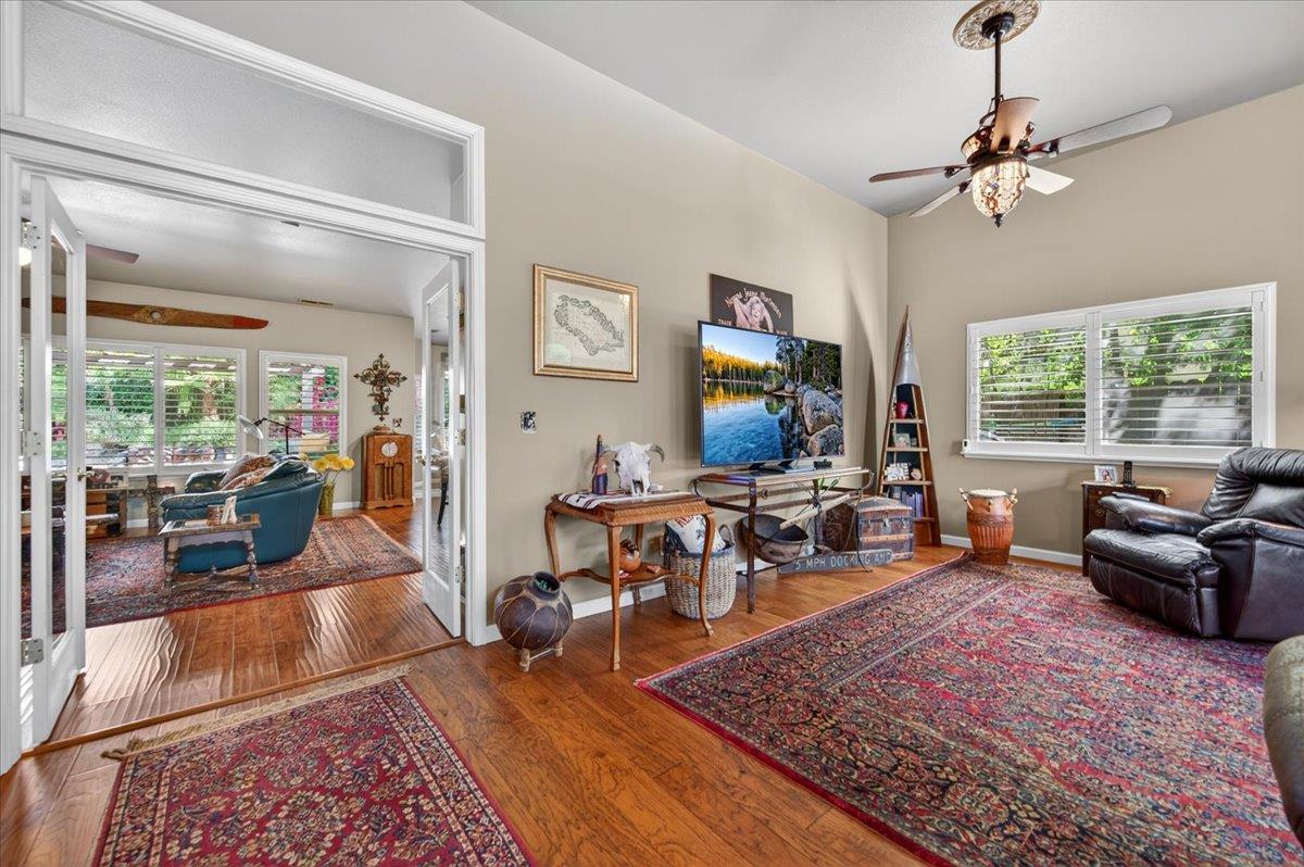 2007 Ashcroft Ave, Clovis, CA 93611