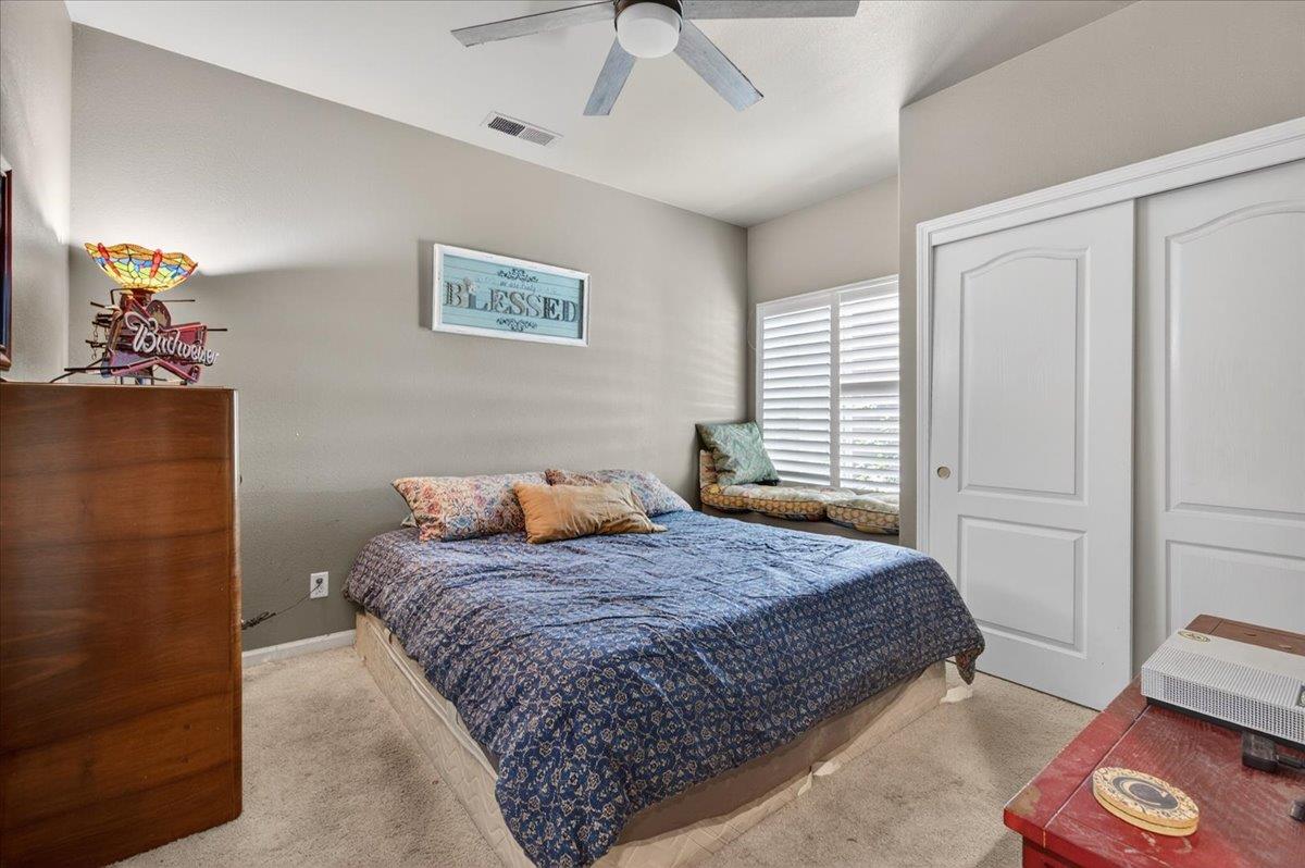 2007 Ashcroft Ave, Clovis, CA 93611