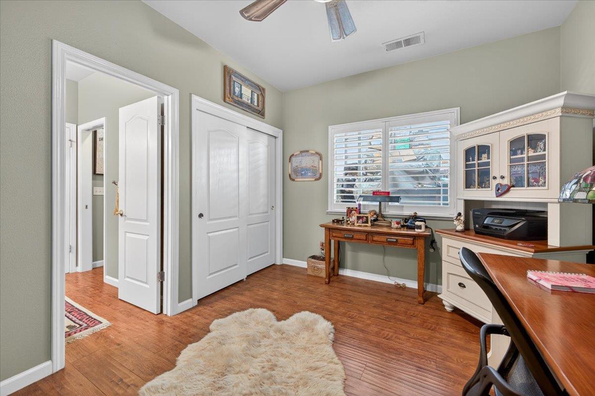 2007 Ashcroft Ave, Clovis, CA 93611