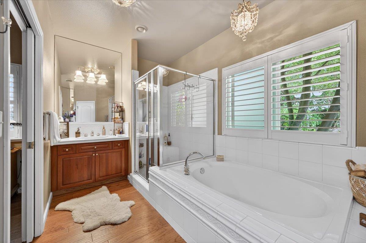 2007 Ashcroft Ave, Clovis, CA 93611