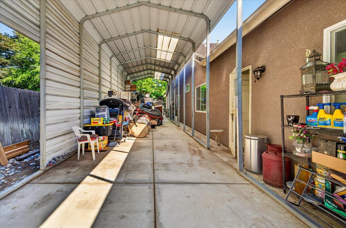 2007 Ashcroft Ave, Clovis, CA 93611