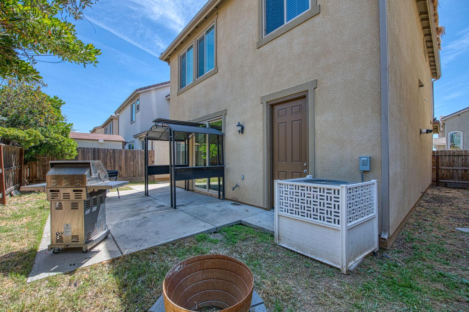 3043 Cirque Ln, Clovis, CA 93619