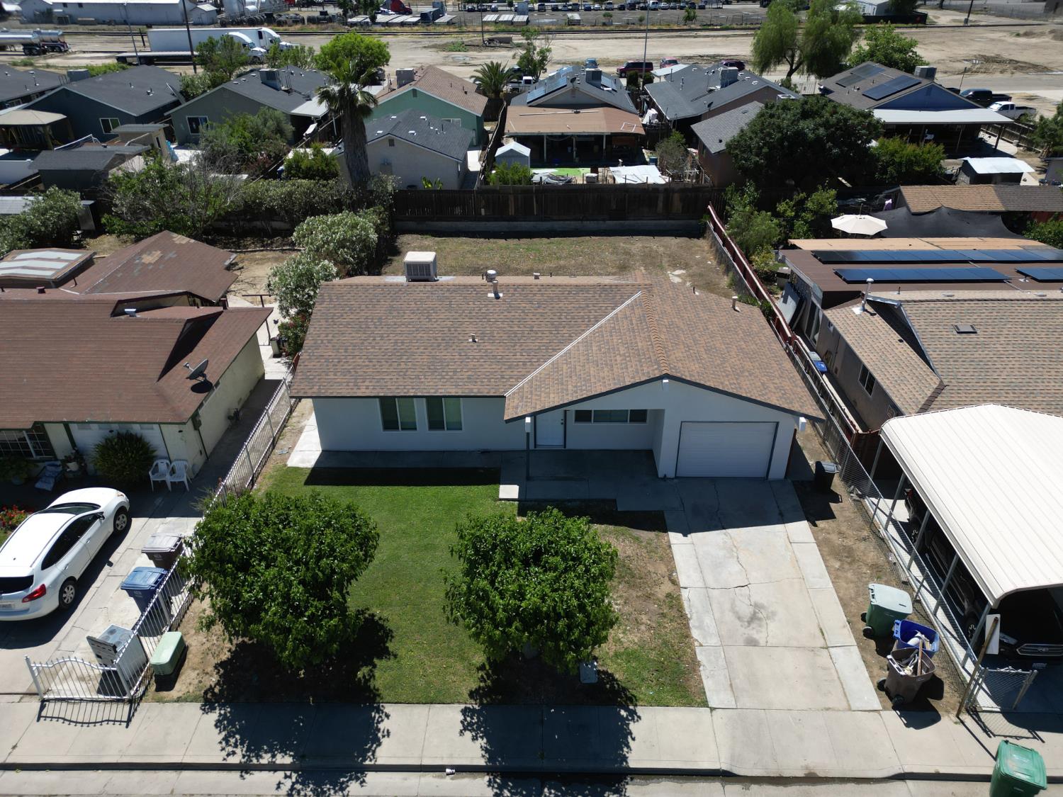 266 L St, Mendota, CA 93640