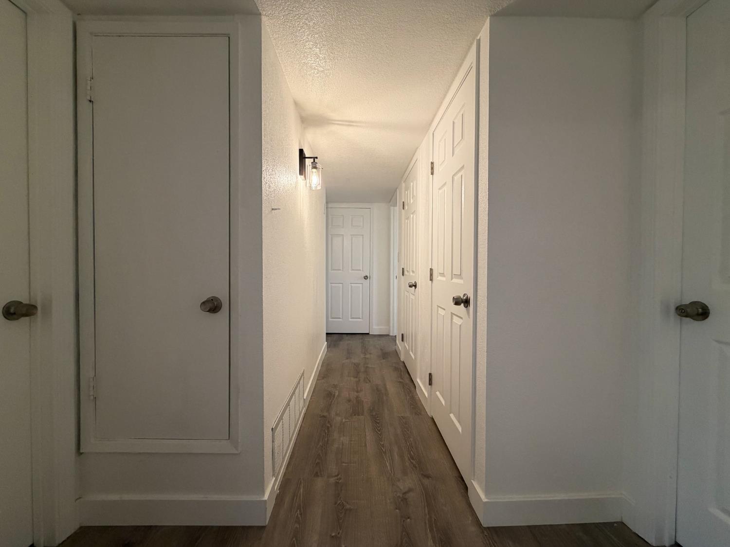 266 L St, Mendota, CA 93640