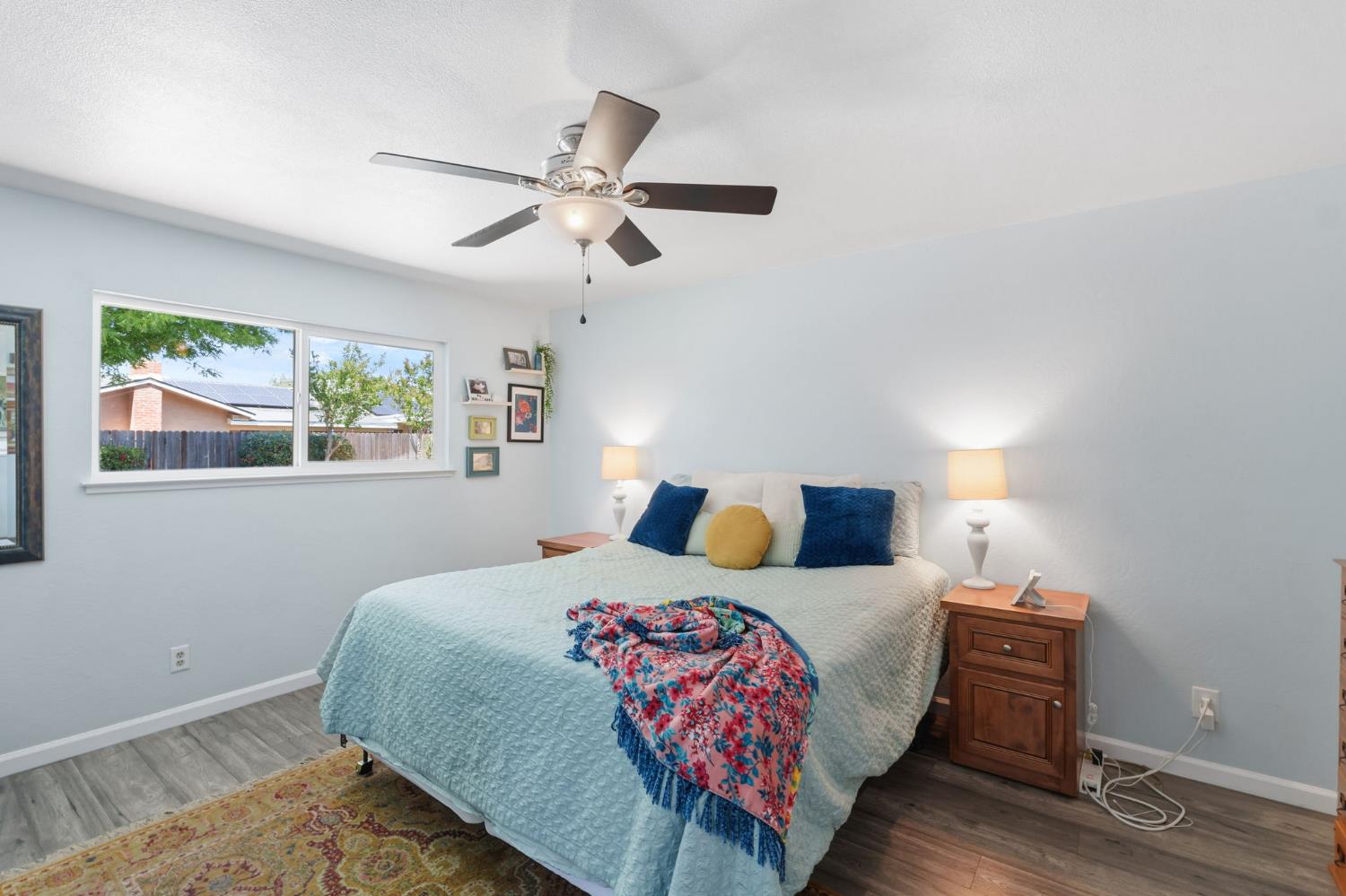 1741 Robinwood Ave, Clovis, CA 93611