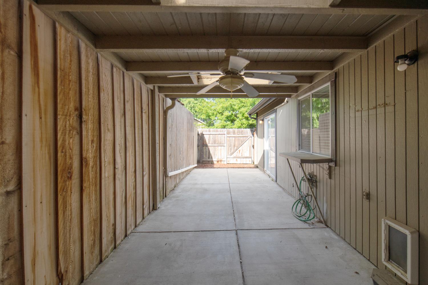 2554 E Tulare Ave, Visalia, CA 93292