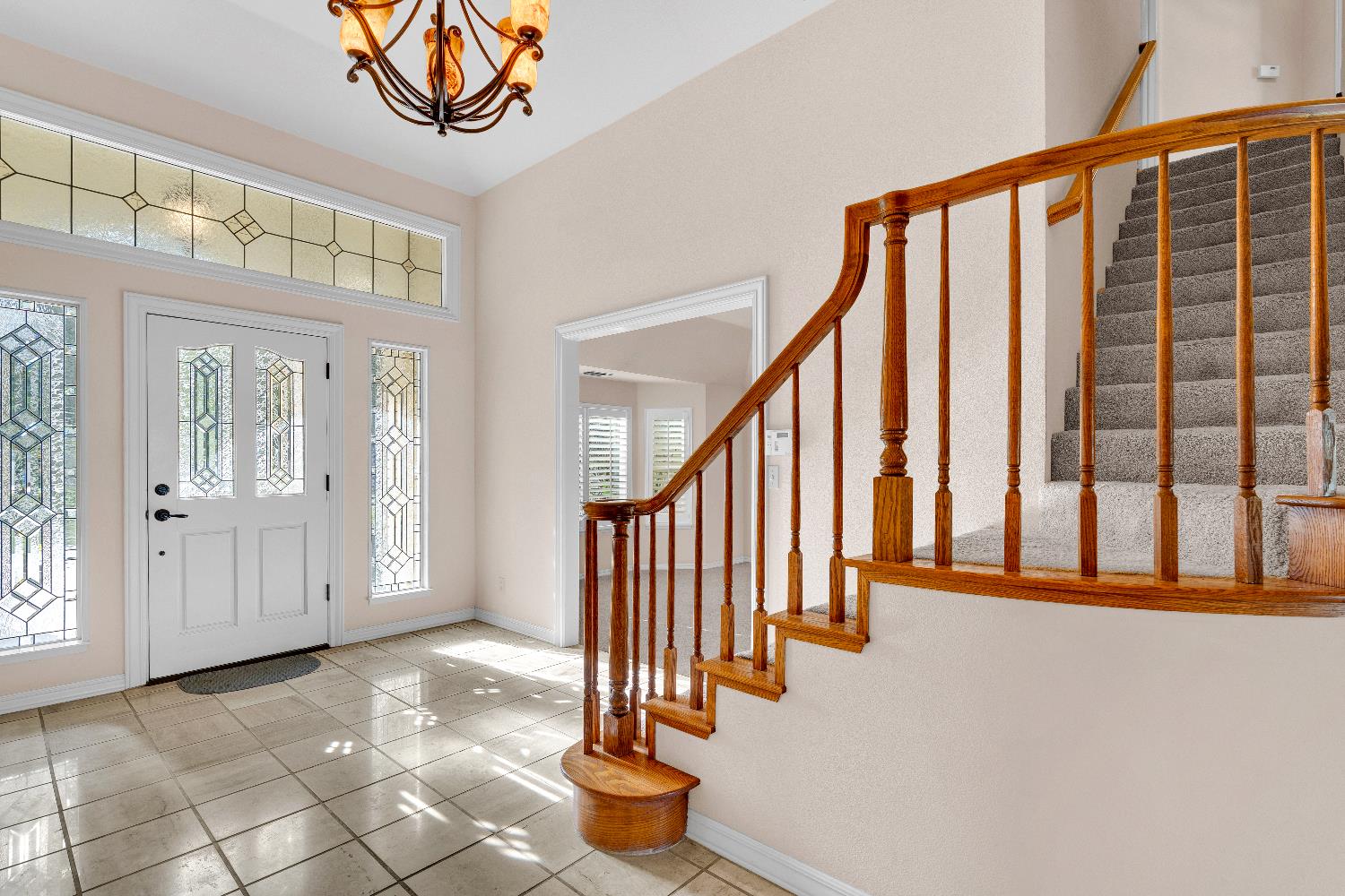 6518 N Dolores, Fresno, CA 93711