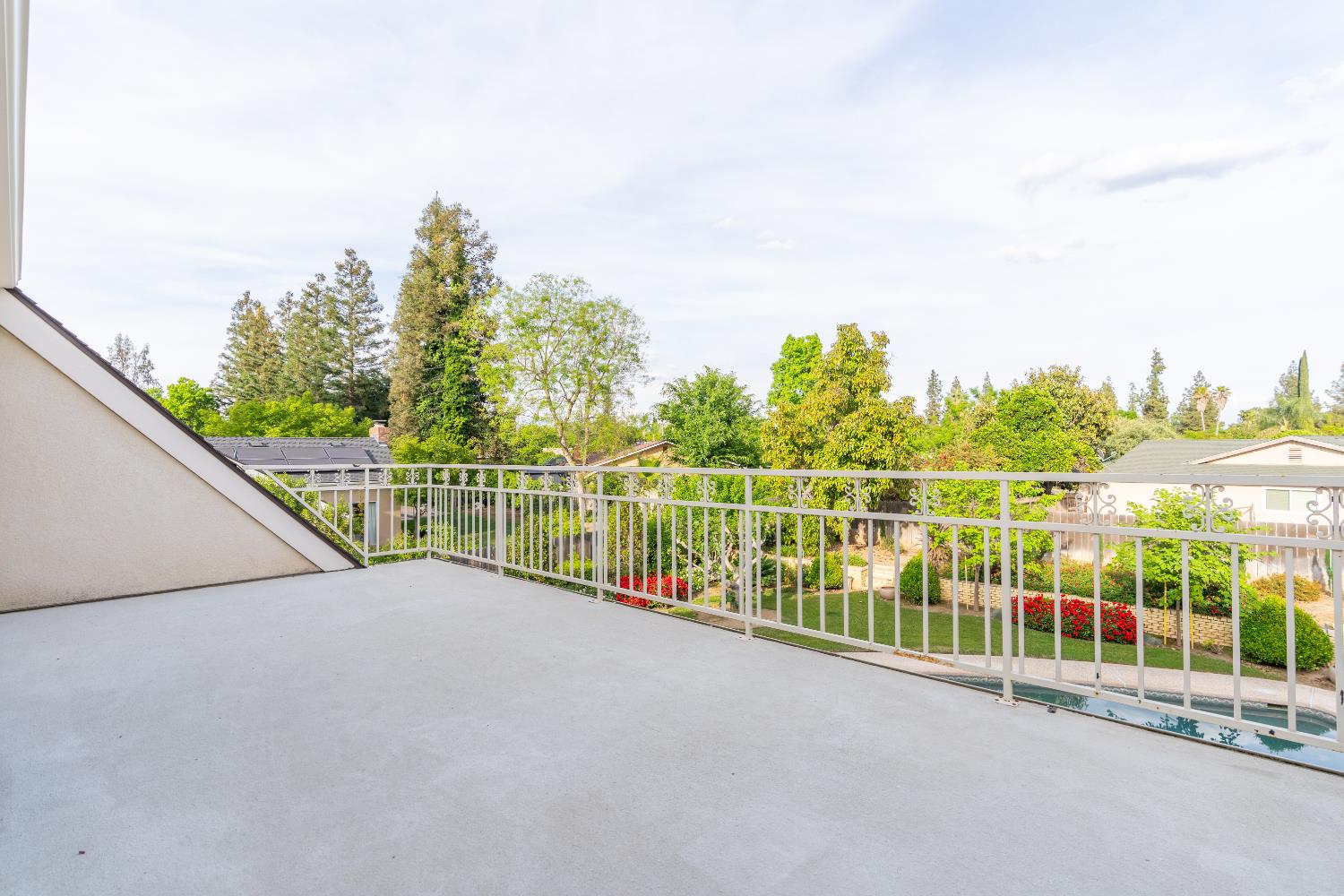 6518 N Dolores, Fresno, CA 93711