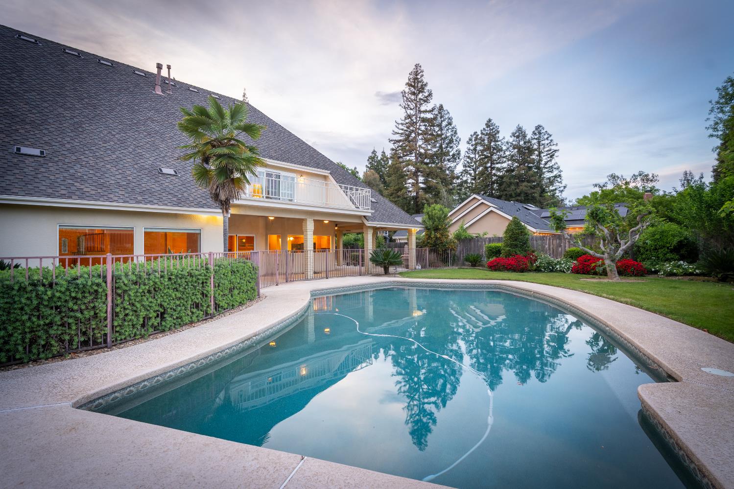 6518 N Dolores, Fresno, CA 93711