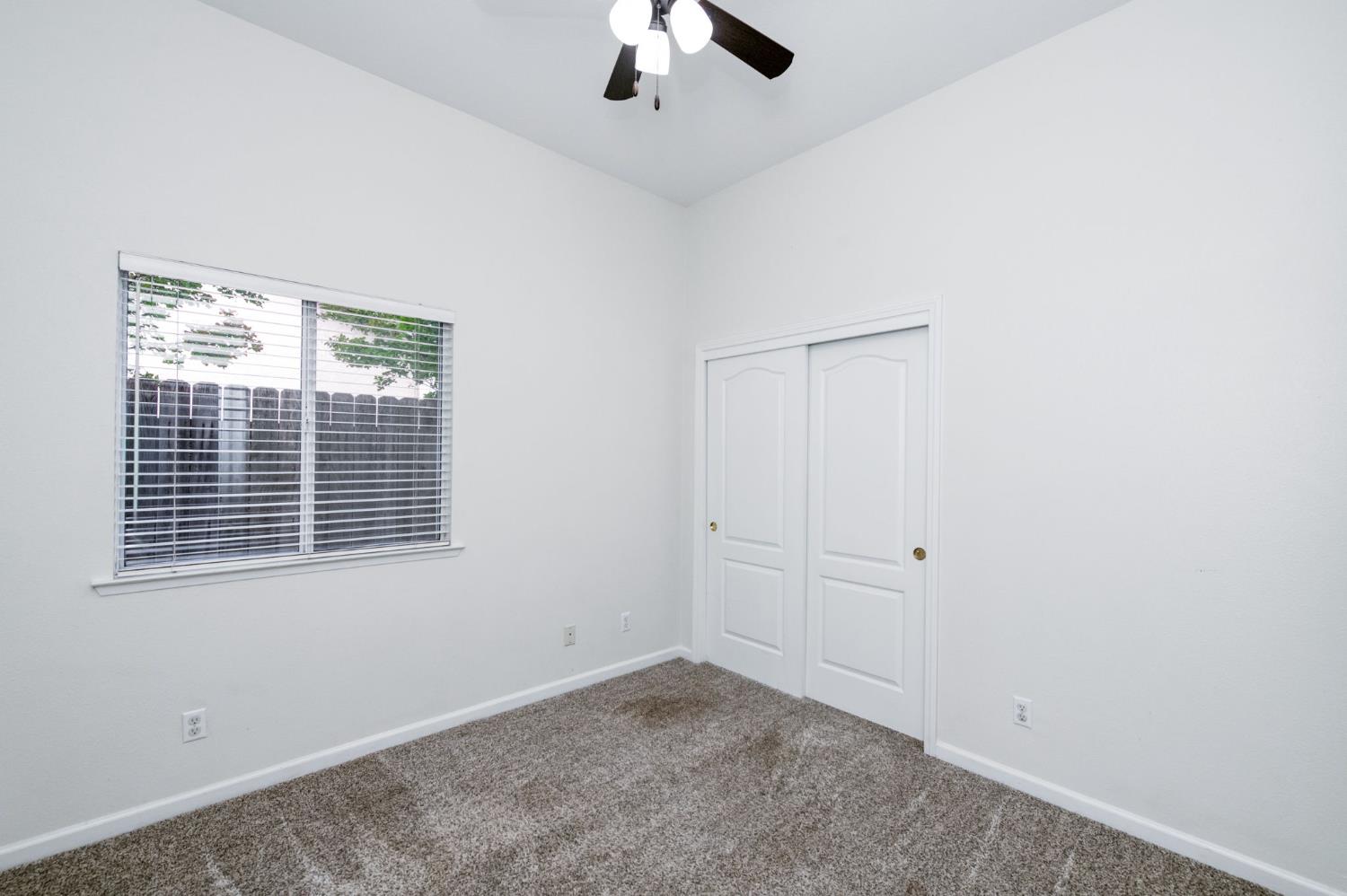 10374 N Sierra Vista Ave, Fresno, CA 93730