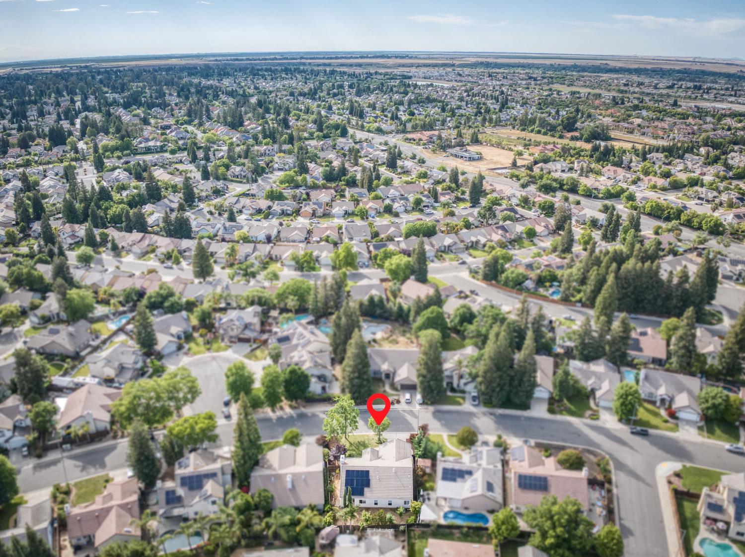 10374 N Sierra Vista Ave, Fresno, CA 93730