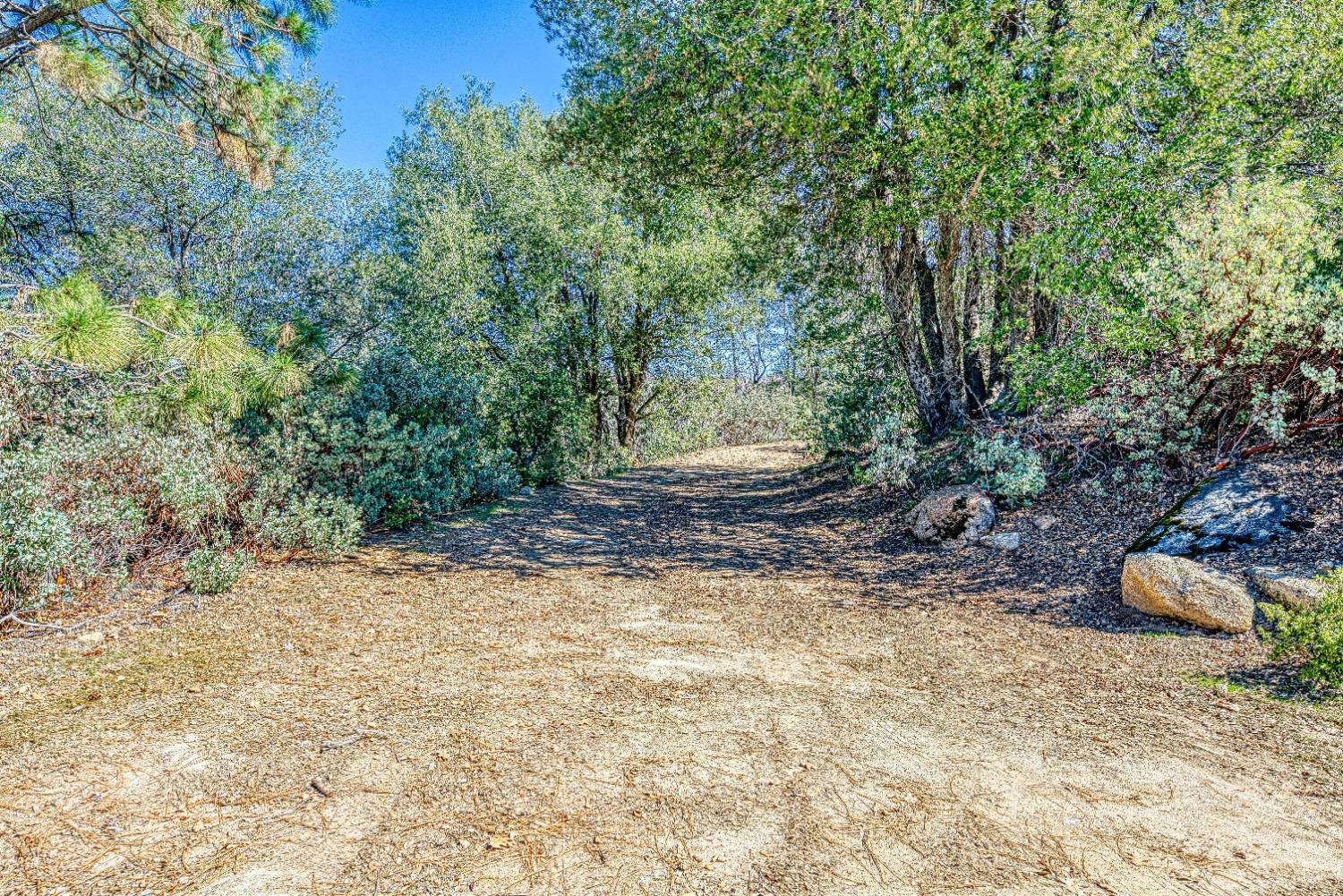 41000 Auberry Rd, Auberry, CA 93602