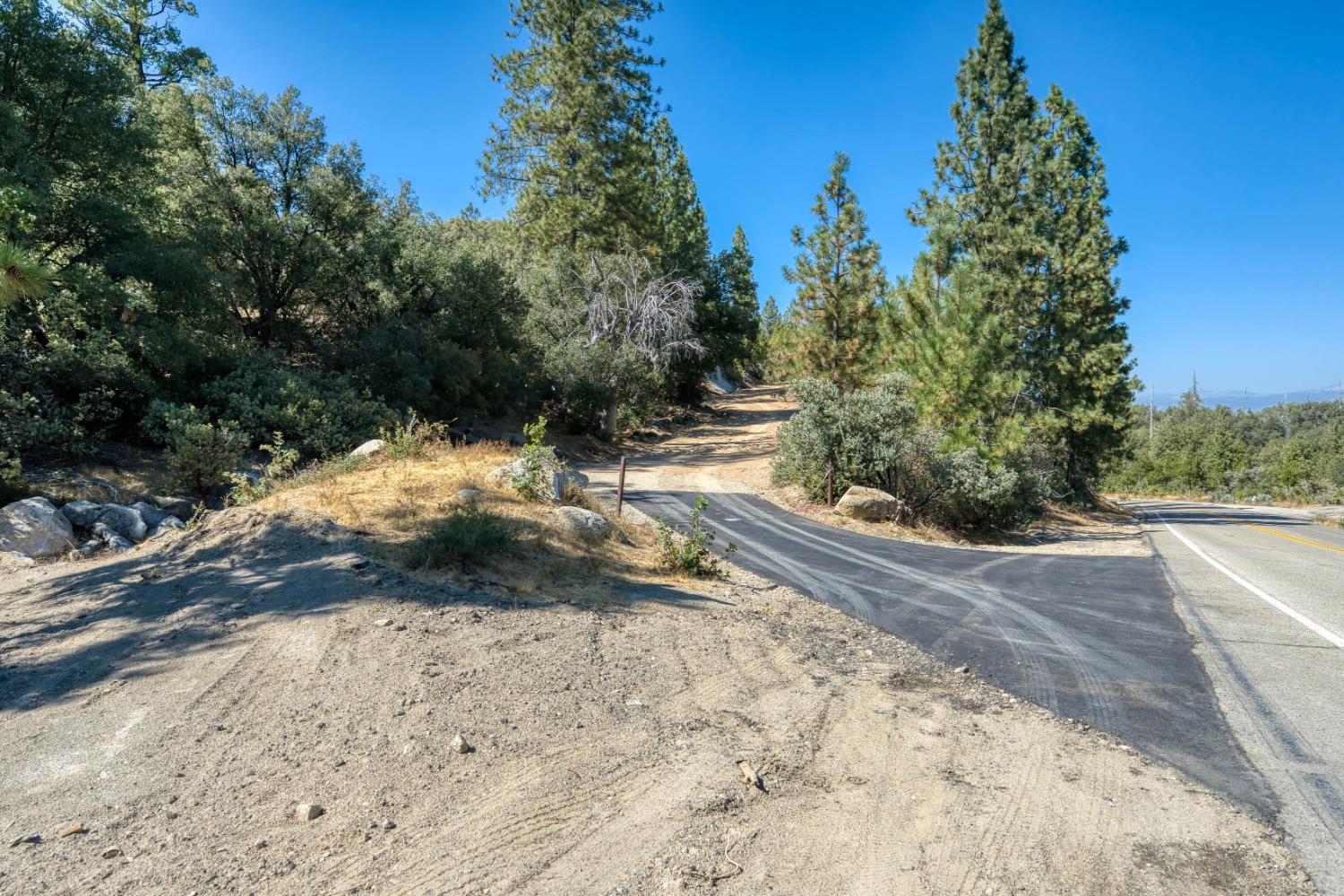 41500 Auberry Rd, Auberry, CA 93602