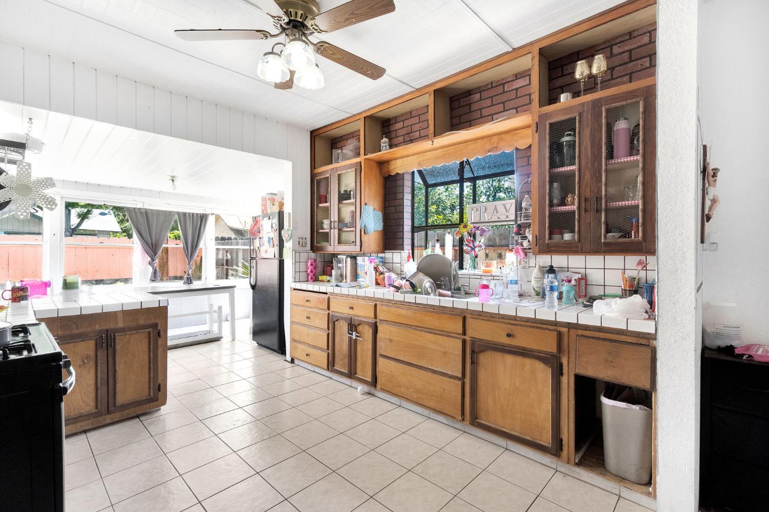 1538 N Wilson Ave, Fresno, CA 93728