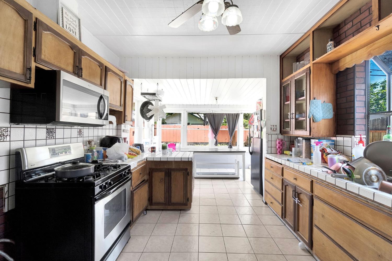 1538 N Wilson Ave, Fresno, CA 93728