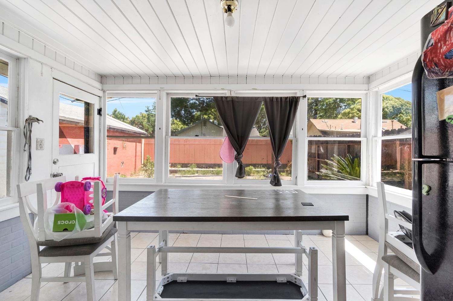 1538 N Wilson Ave, Fresno, CA 93728