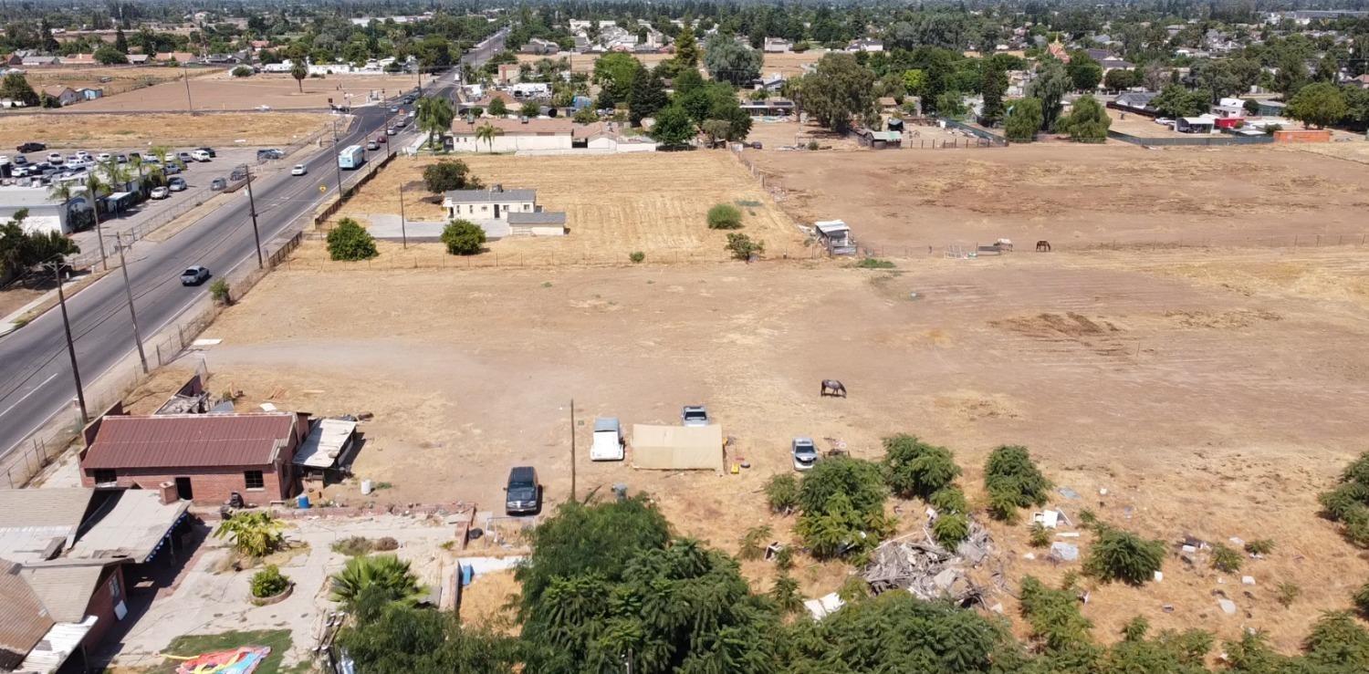 3256 W clinton, Fresno, CA 93722