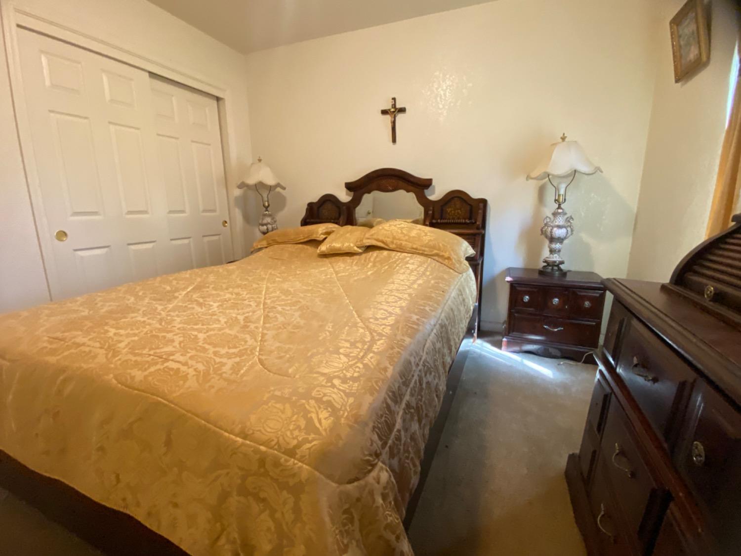 13200 Ave. 414, Orosi, CA 93647