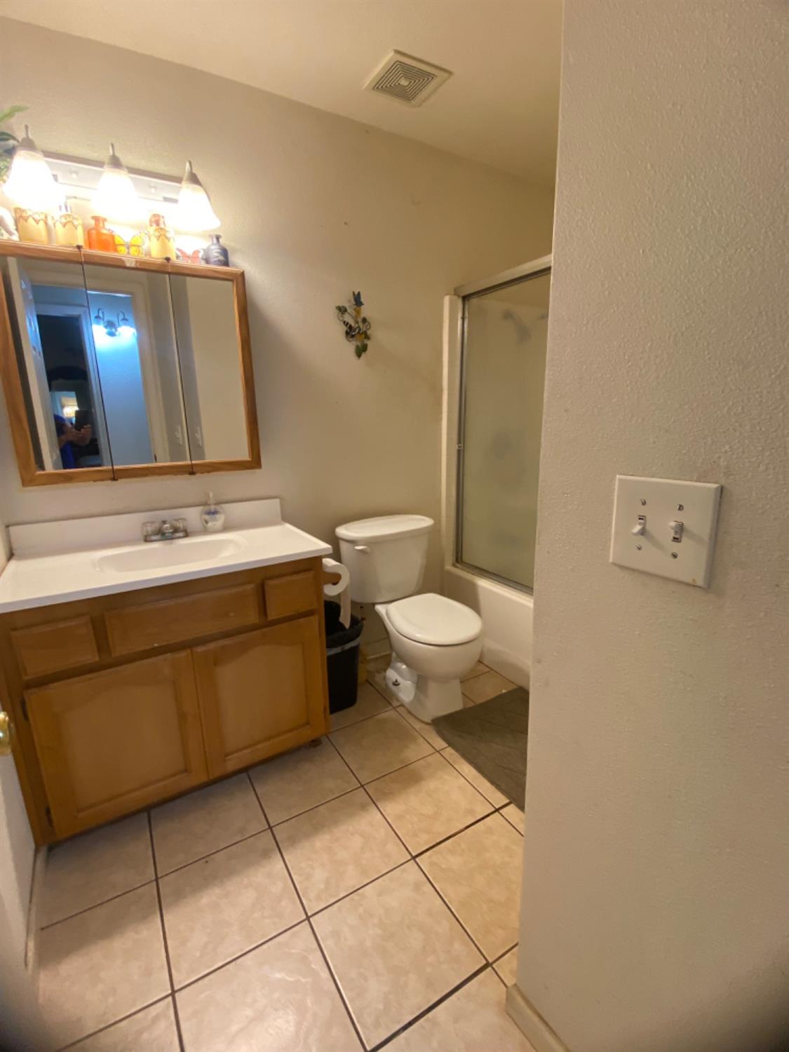 13200 Ave. 414, Orosi, CA 93647