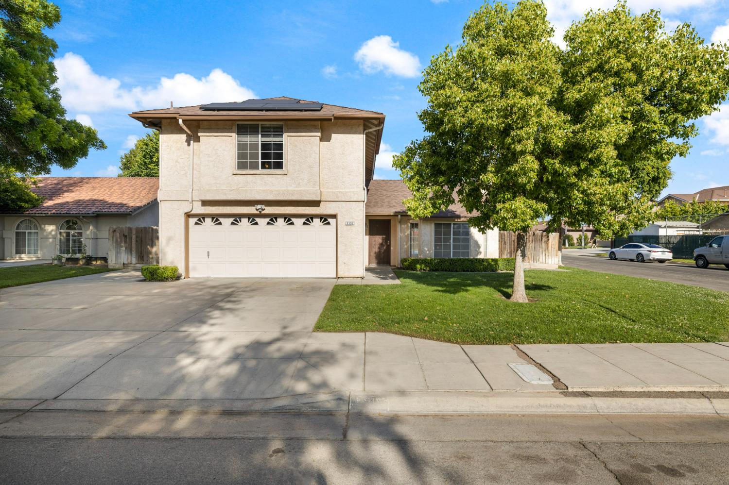 3392 N Forestiere Ave, Fresno, CA 93722