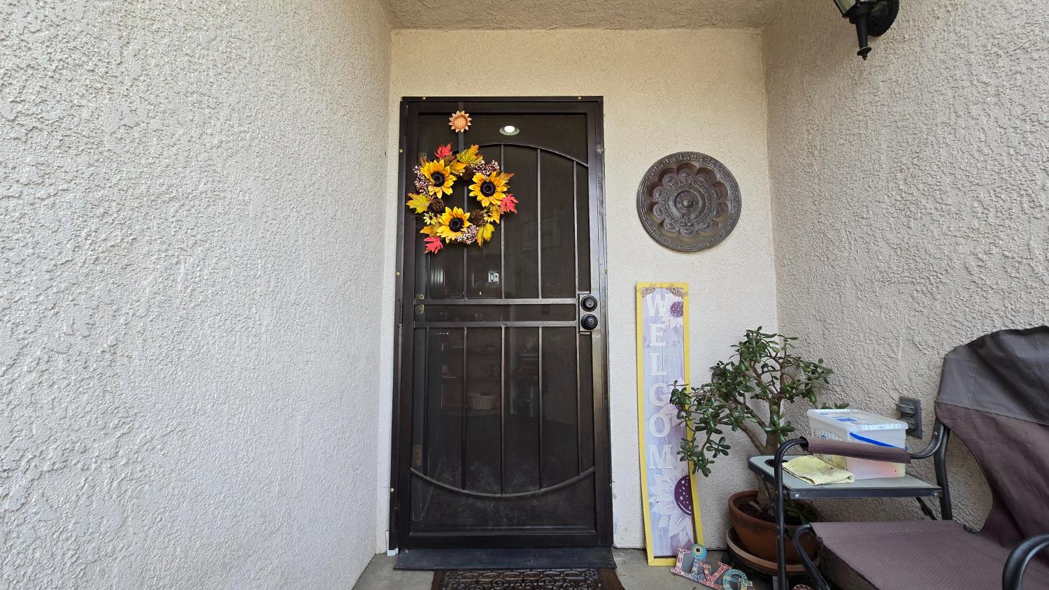 1322 W Pamela Ln, Dinuba, CA 93618