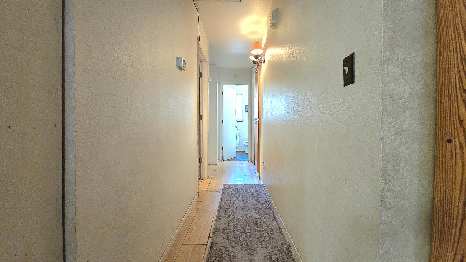 1322 W Pamela Ln, Dinuba, CA 93618