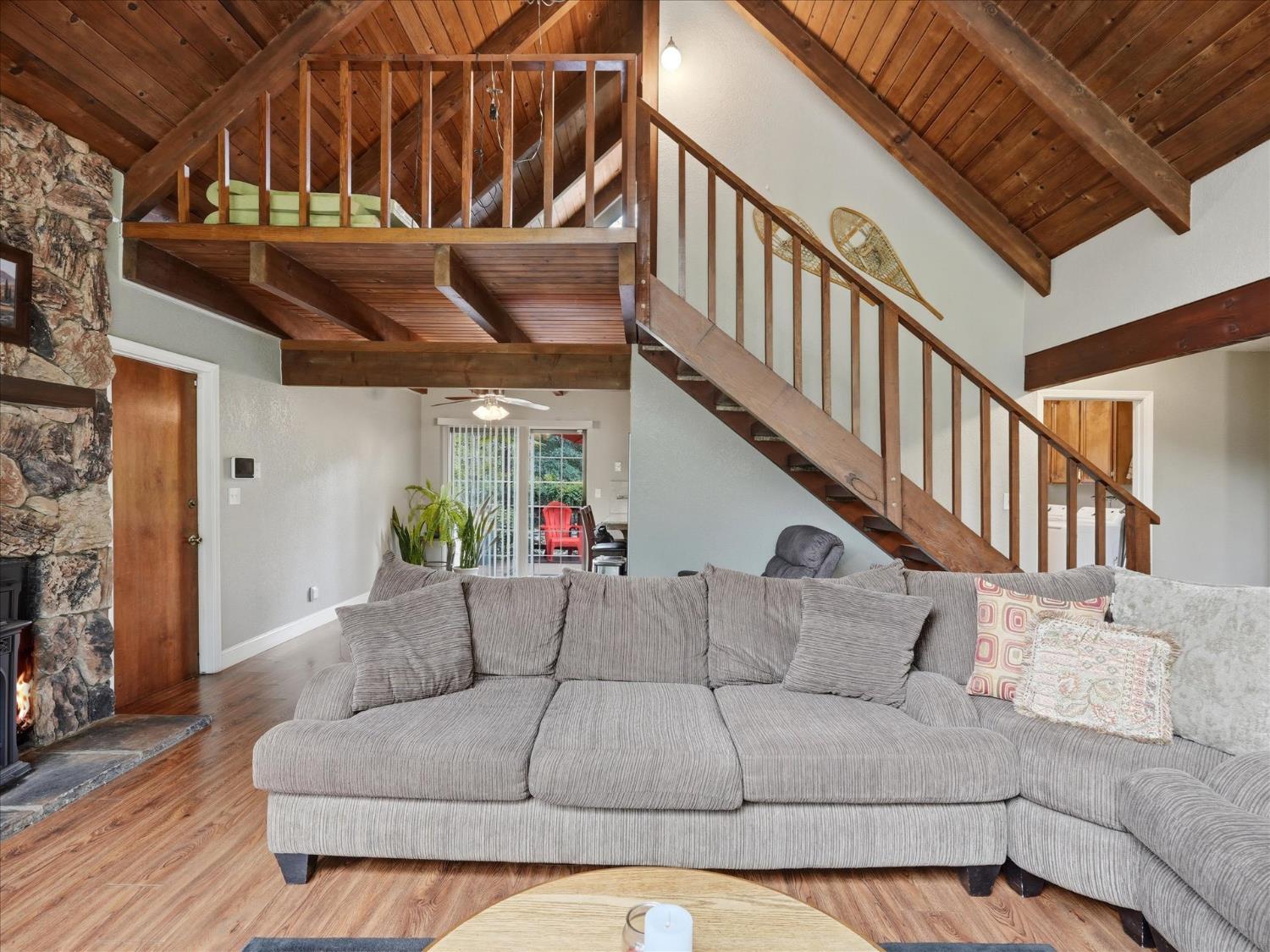 51660 Quail Run Dr, Oakhurst, CA 93644