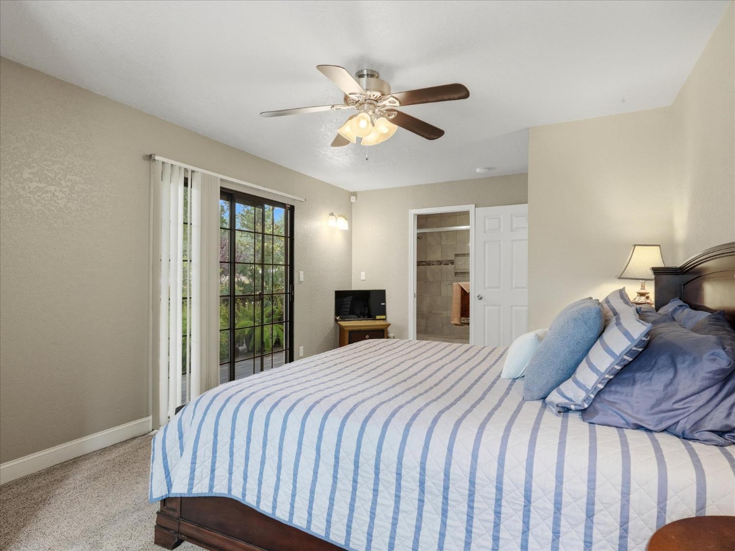 51660 Quail Run Dr, Oakhurst, CA 93644