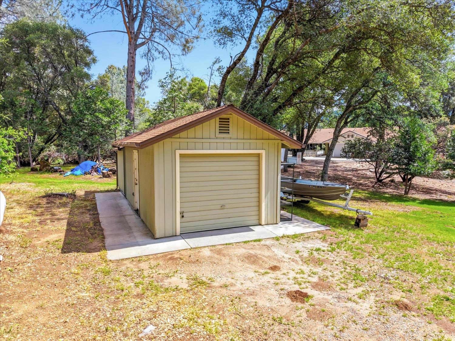 51660 Quail Run Dr, Oakhurst, CA 93644